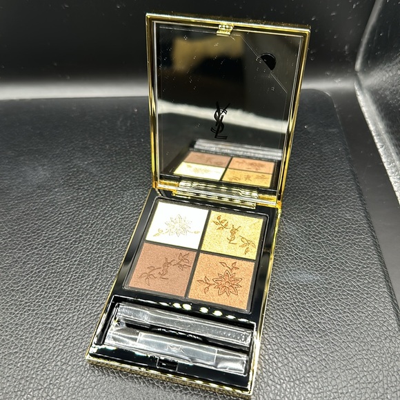 Yves Saint Laurent Couture Mini Clutch Eyeshadow Palette in Golden Lace - Picture 5 of 9